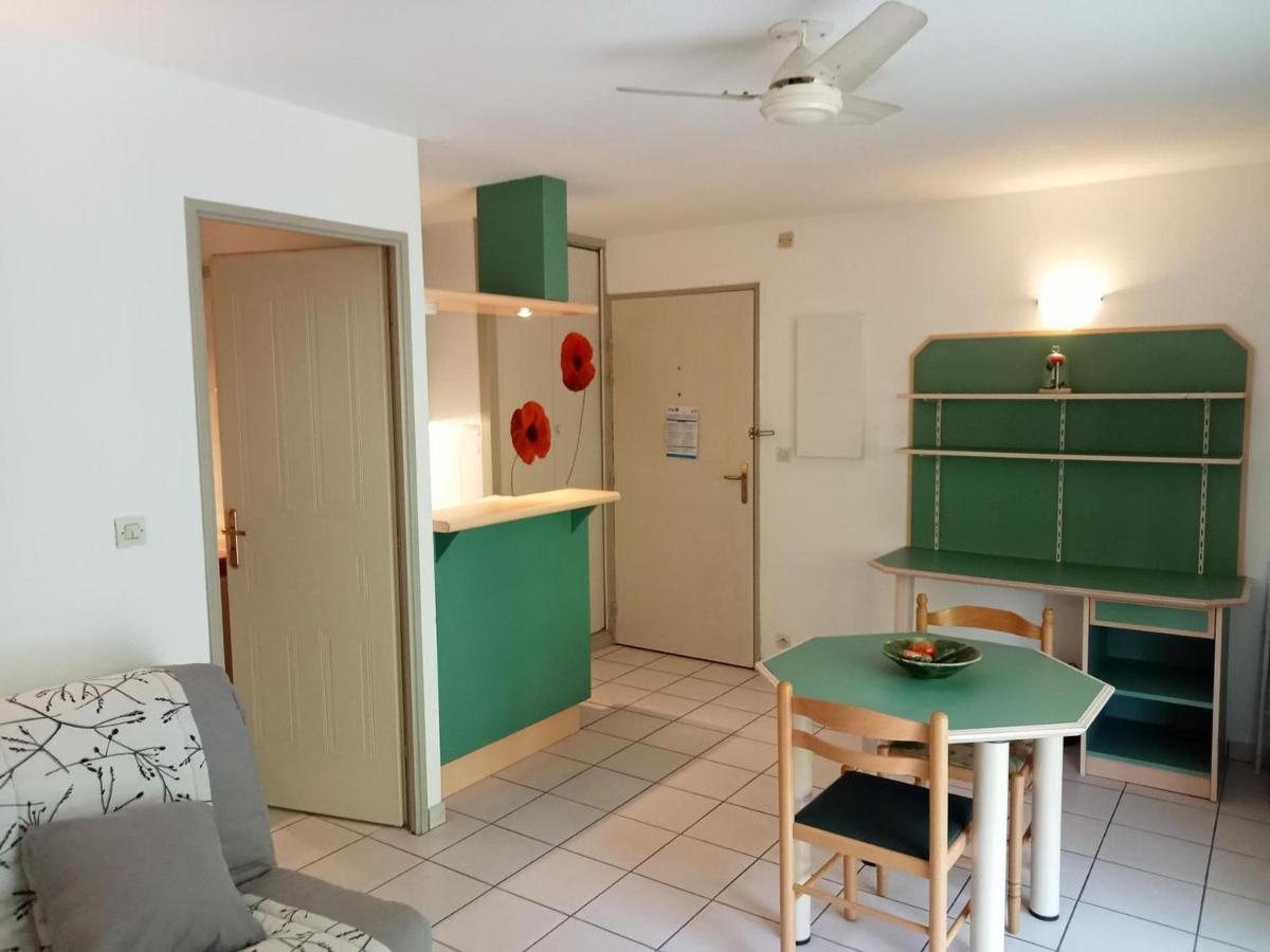 Charmant Studio Avec Terrasse Et Parking, Proche Plage Et Port - Fr-1-551-25 La Rochelle  Kültér fotó