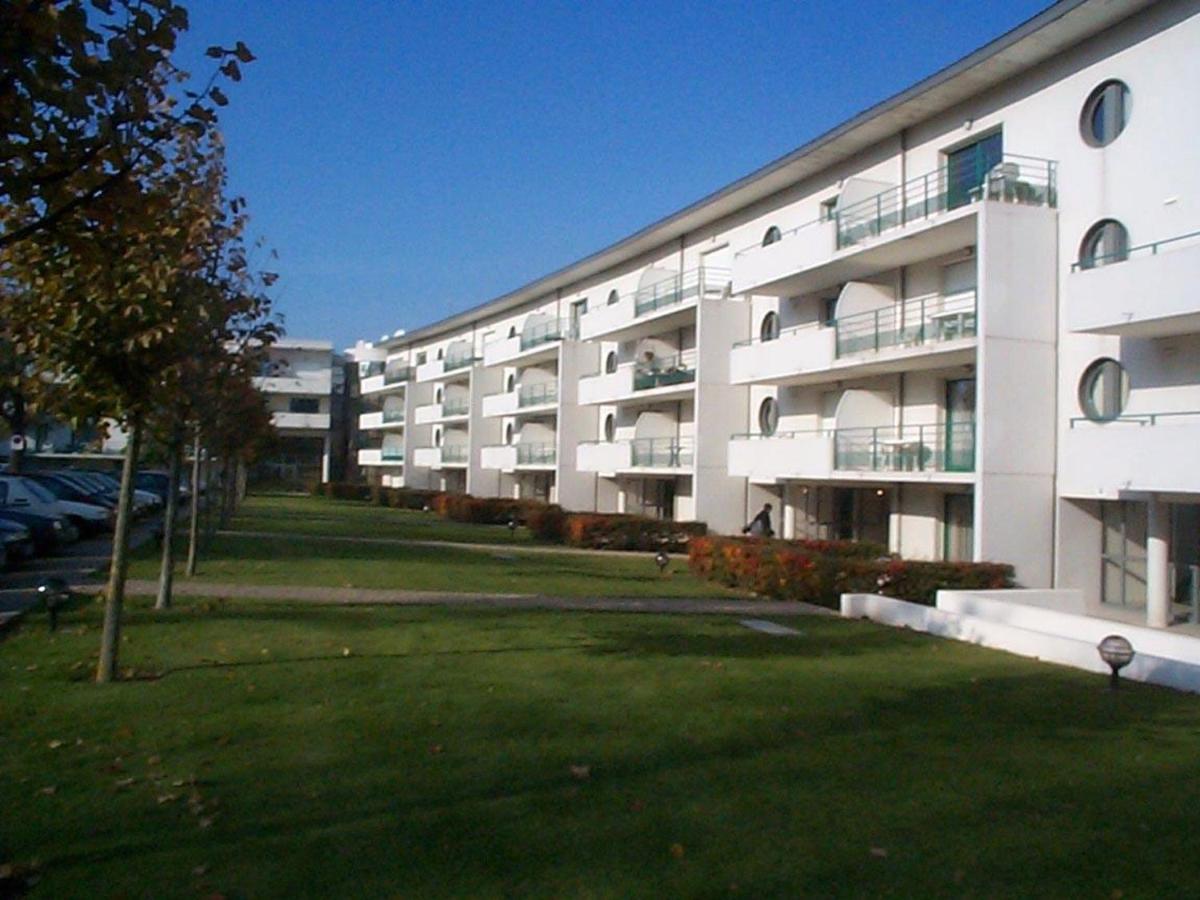 Charmant Studio Avec Terrasse Et Parking, Proche Plage Et Port - Fr-1-551-25 La Rochelle  Kültér fotó